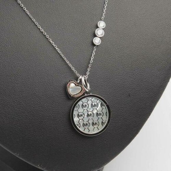 NEW Michael Kors MK Logo Circle Silver Necklace - Picture 4 of 11